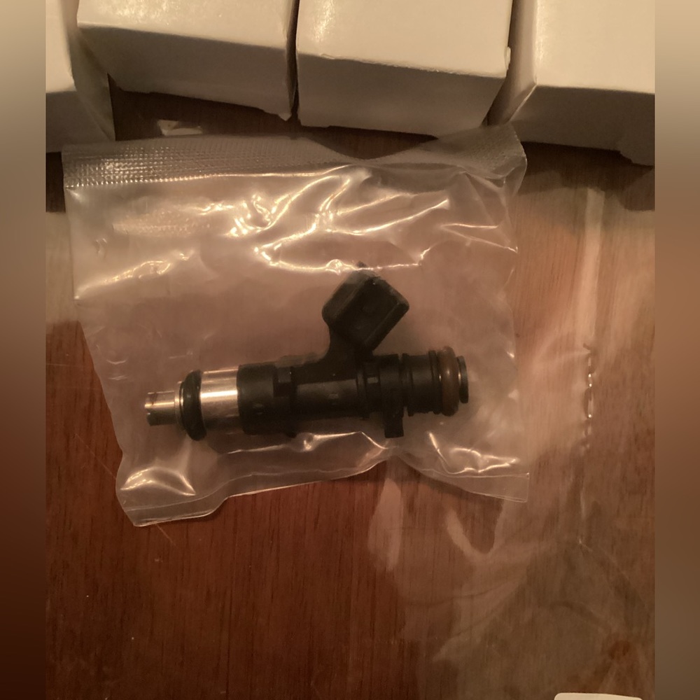 8pc MOSTPLUS Fuel Injectors